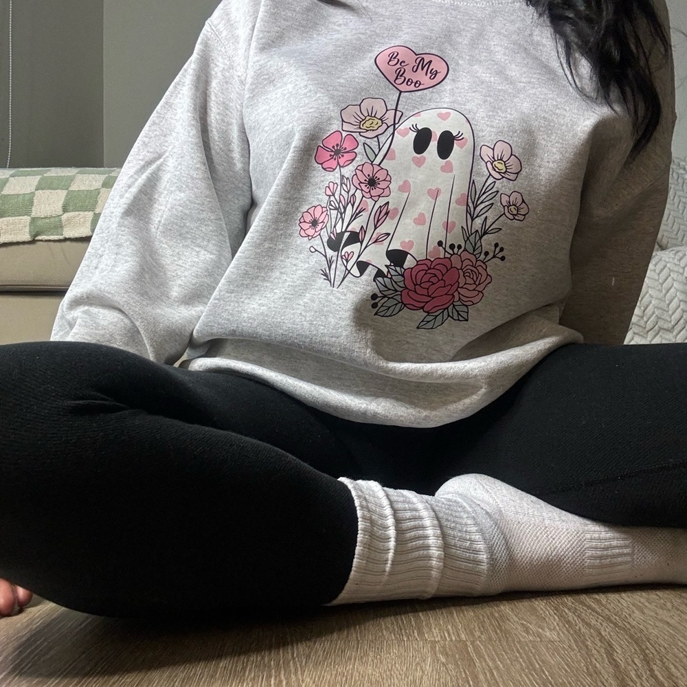 Crewneck sweater - Picture 9 of 11